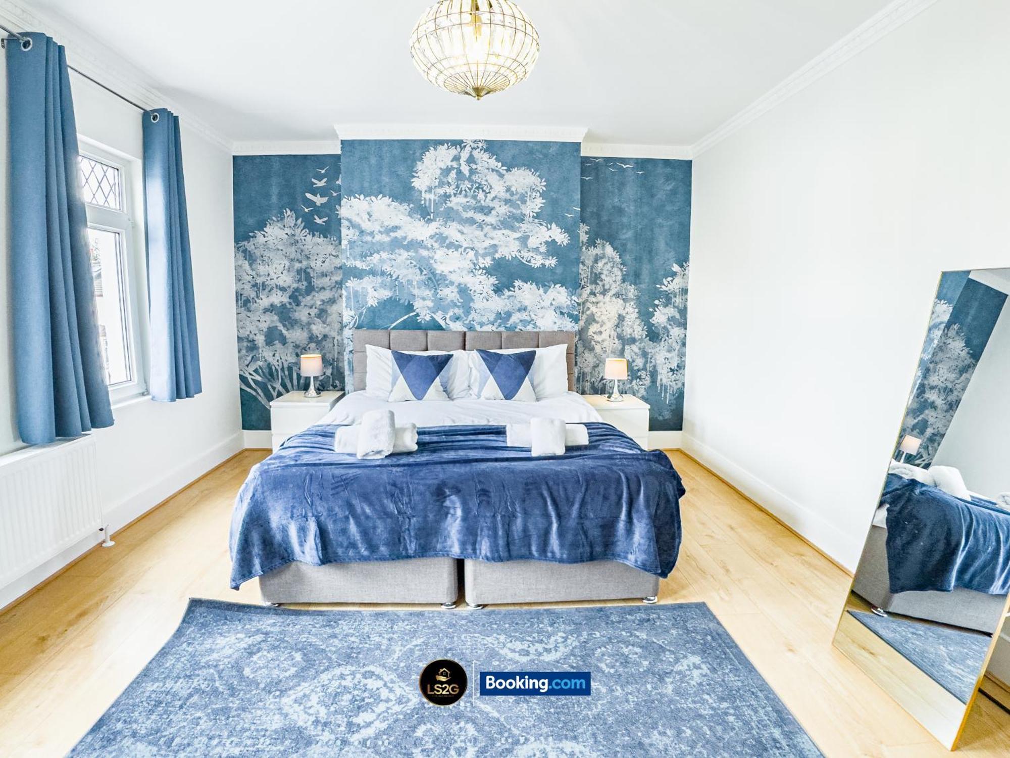 Stunning House By Ls2G Short Lets & Serviced Accommodation Greater London With Free Wifi Exterior foto